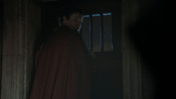 extant_GameOfThrones_4x03-BreakerOfChains_4378