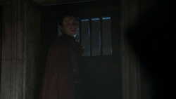 extant_GameOfThrones_4x03-BreakerOfChains_4382