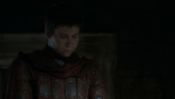 extant_GameOfThrones_4x03-BreakerOfChains_4447