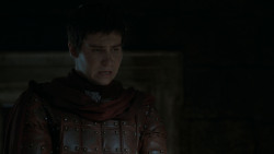 extant_GameOfThrones_4x03-BreakerOfChains_4453