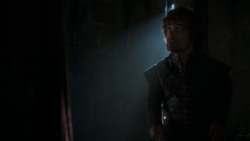 extant_GameOfThrones_4x03-BreakerOfChains_4462