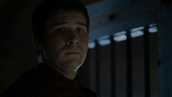extant_GameOfThrones_4x03-BreakerOfChains_4539