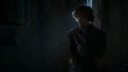 extant_GameOfThrones_4x03-BreakerOfChains_4555