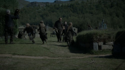 extant_GameOfThrones_4x03-BreakerOfChains_4588