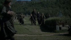 extant_GameOfThrones_4x03-BreakerOfChains_4589