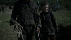 extant_GameOfThrones_4x03-BreakerOfChains_4598
