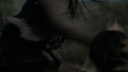 extant_GameOfThrones_4x03-BreakerOfChains_4620