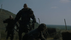 extant_GameOfThrones_4x03-BreakerOfChains_4624