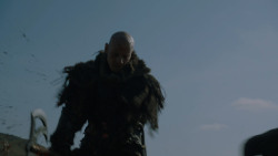 extant_GameOfThrones_4x03-BreakerOfChains_4627