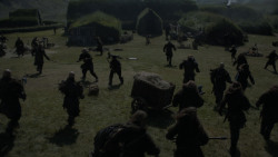 extant_GameOfThrones_4x03-BreakerOfChains_4635