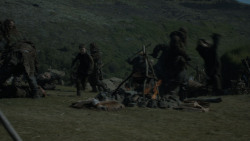 extant_GameOfThrones_4x03-BreakerOfChains_4648