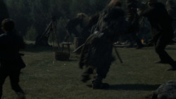 extant_GameOfThrones_4x03-BreakerOfChains_4651