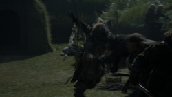 extant_GameOfThrones_4x03-BreakerOfChains_4672