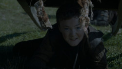 extant_GameOfThrones_4x03-BreakerOfChains_4682