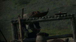 extant_GameOfThrones_4x03-BreakerOfChains_4687