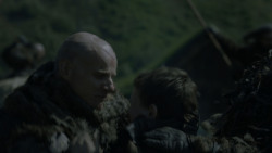 extant_GameOfThrones_4x03-BreakerOfChains_4711