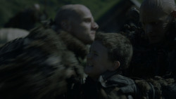 extant_GameOfThrones_4x03-BreakerOfChains_4721