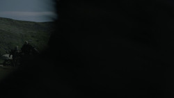extant_GameOfThrones_4x03-BreakerOfChains_4726