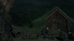 extant_GameOfThrones_4x03-BreakerOfChains_4737