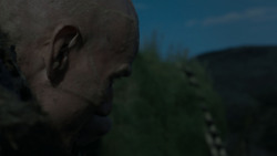 extant_GameOfThrones_4x03-BreakerOfChains_4745
