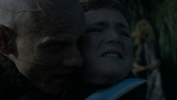 extant_GameOfThrones_4x03-BreakerOfChains_4758
