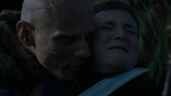 extant_GameOfThrones_4x03-BreakerOfChains_4761