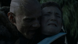 extant_GameOfThrones_4x03-BreakerOfChains_4763