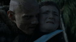 extant_GameOfThrones_4x03-BreakerOfChains_4766