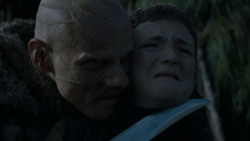 extant_GameOfThrones_4x03-BreakerOfChains_4767