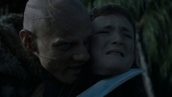 extant_GameOfThrones_4x03-BreakerOfChains_4768