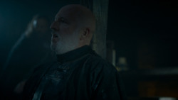 extant_GameOfThrones_4x03-BreakerOfChains_4808