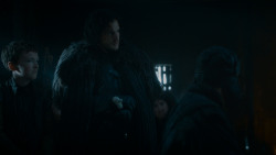 extant_GameOfThrones_4x03-BreakerOfChains_4886