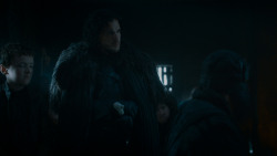extant_GameOfThrones_4x03-BreakerOfChains_4888