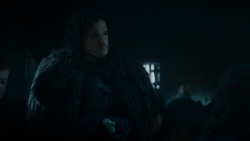 extant_GameOfThrones_4x03-BreakerOfChains_4896