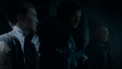 extant_GameOfThrones_4x03-BreakerOfChains_4937