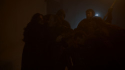extant_GameOfThrones_4x03-BreakerOfChains_4954