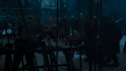 extant_GameOfThrones_4x03-BreakerOfChains_4964