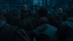 extant_GameOfThrones_4x03-BreakerOfChains_4975