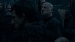 extant_GameOfThrones_4x03-BreakerOfChains_4980