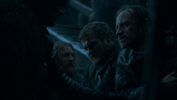 extant_GameOfThrones_4x03-BreakerOfChains_4988
