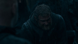 extant_GameOfThrones_4x03-BreakerOfChains_5004
