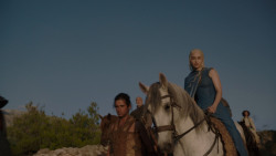 extant_GameOfThrones_4x03-BreakerOfChains_5099