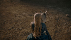 extant_GameOfThrones_4x03-BreakerOfChains_5147