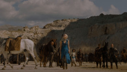 extant_GameOfThrones_4x03-BreakerOfChains_5189
