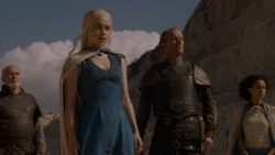 extant_GameOfThrones_4x03-BreakerOfChains_5232