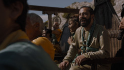 extant_GameOfThrones_4x03-BreakerOfChains_5292