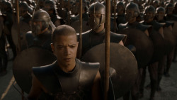 extant_GameOfThrones_4x03-BreakerOfChains_5363