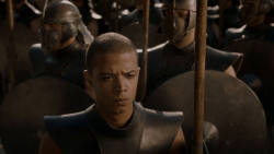 extant_GameOfThrones_4x03-BreakerOfChains_5372