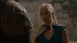 extant_GameOfThrones_4x03-BreakerOfChains_5402