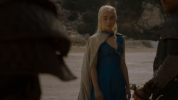 extant_GameOfThrones_4x03-BreakerOfChains_5417